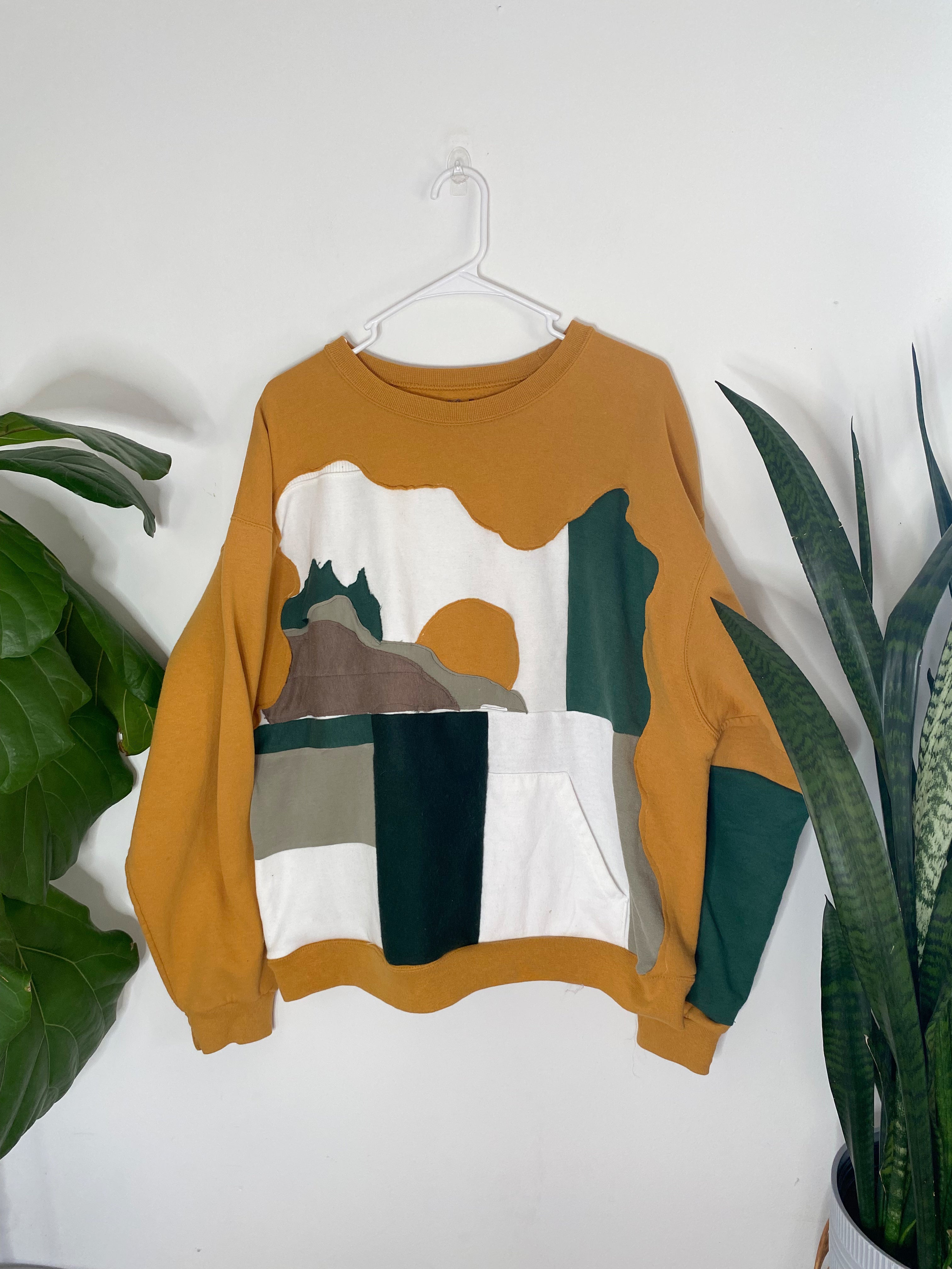 Yellow freehand patchwork crewneck (XL)