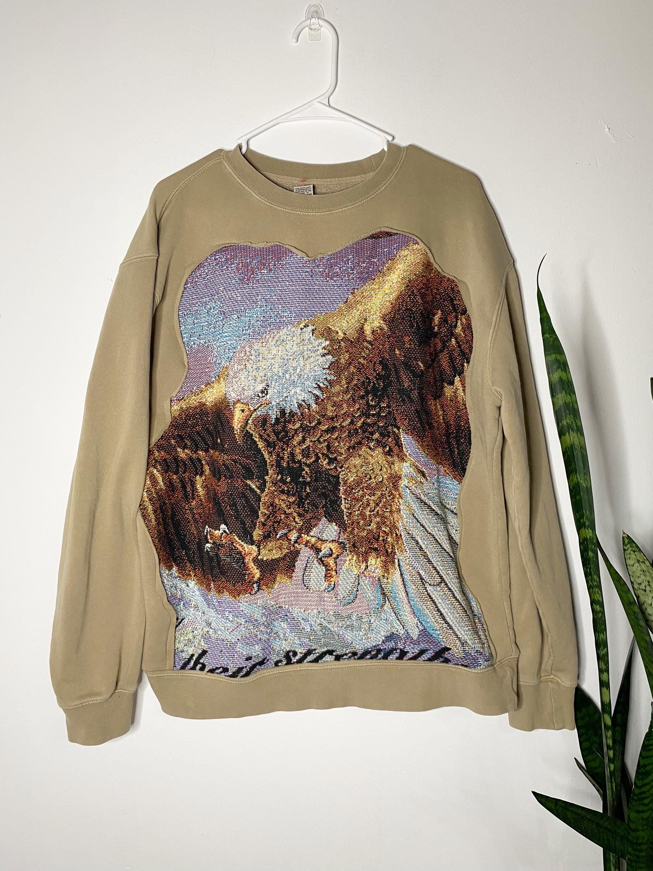 Bald eagle tapestry crewneck (L)