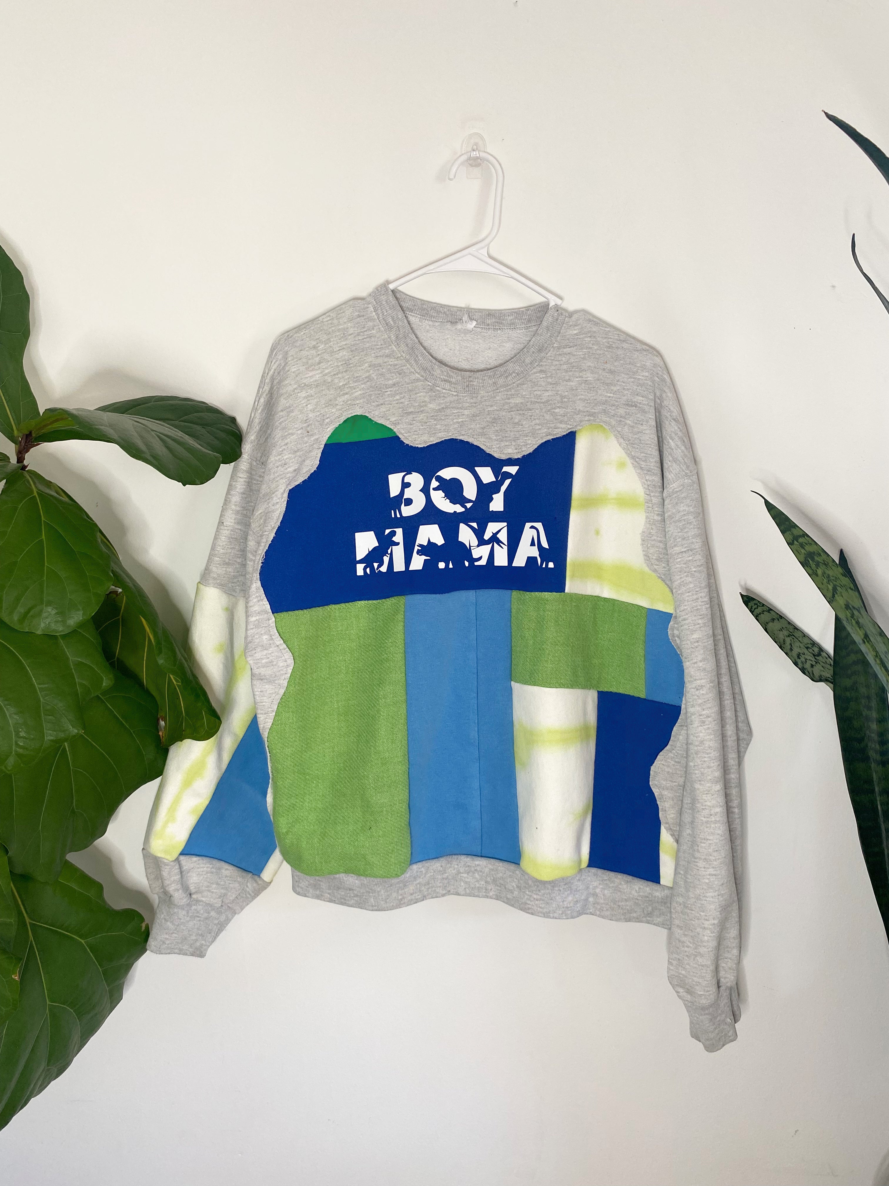 Boy mama patchwork crewneck (L)