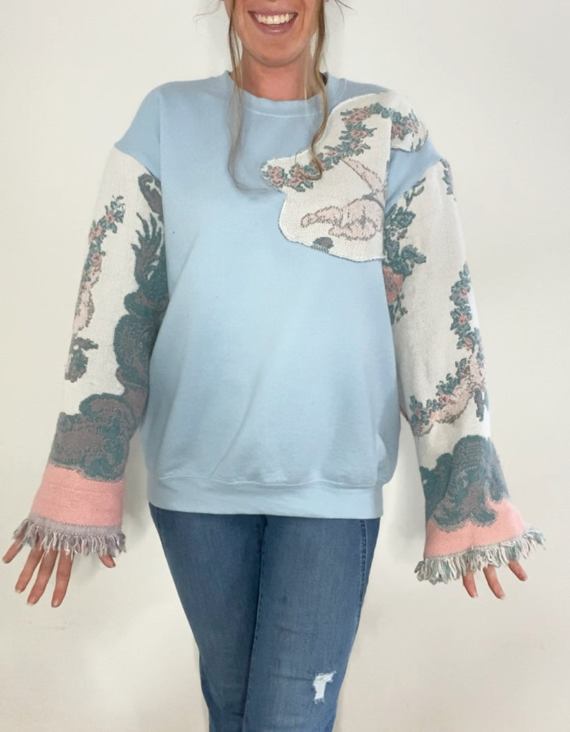 Angel tapestry crewneck fringe sleeves (L)