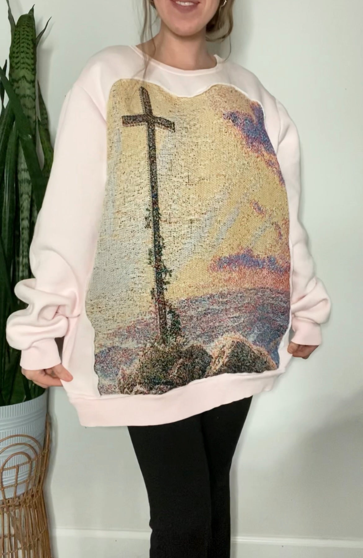 Light pink cross tapestry crewneck (2X)