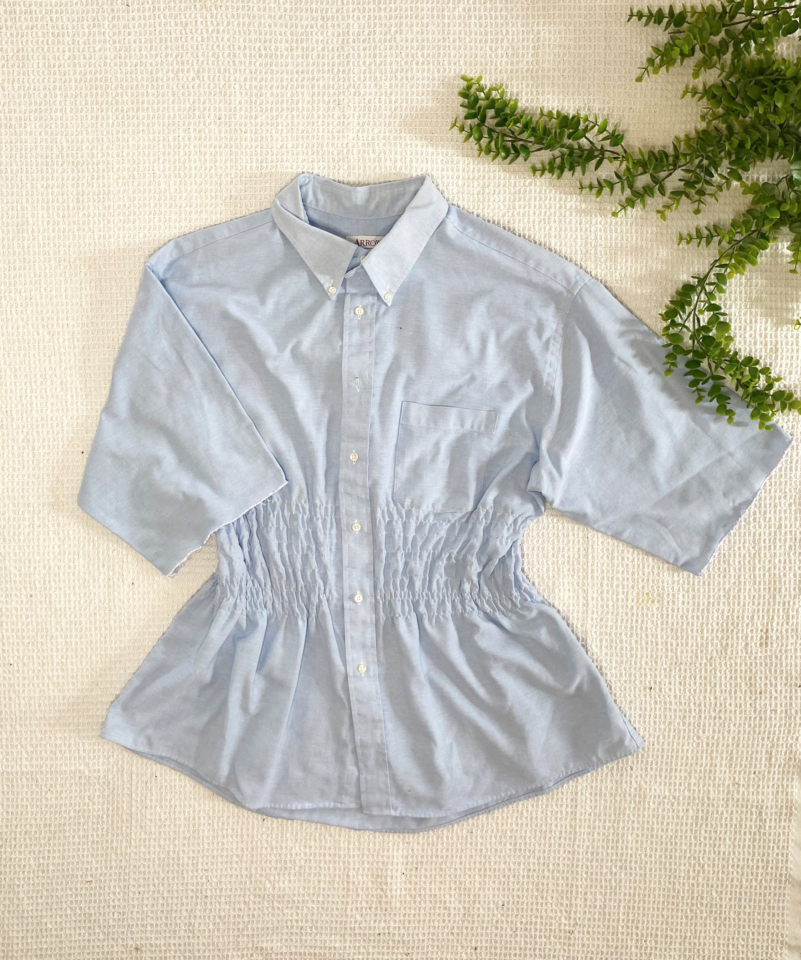 Cinched waist button down top (L / XL)